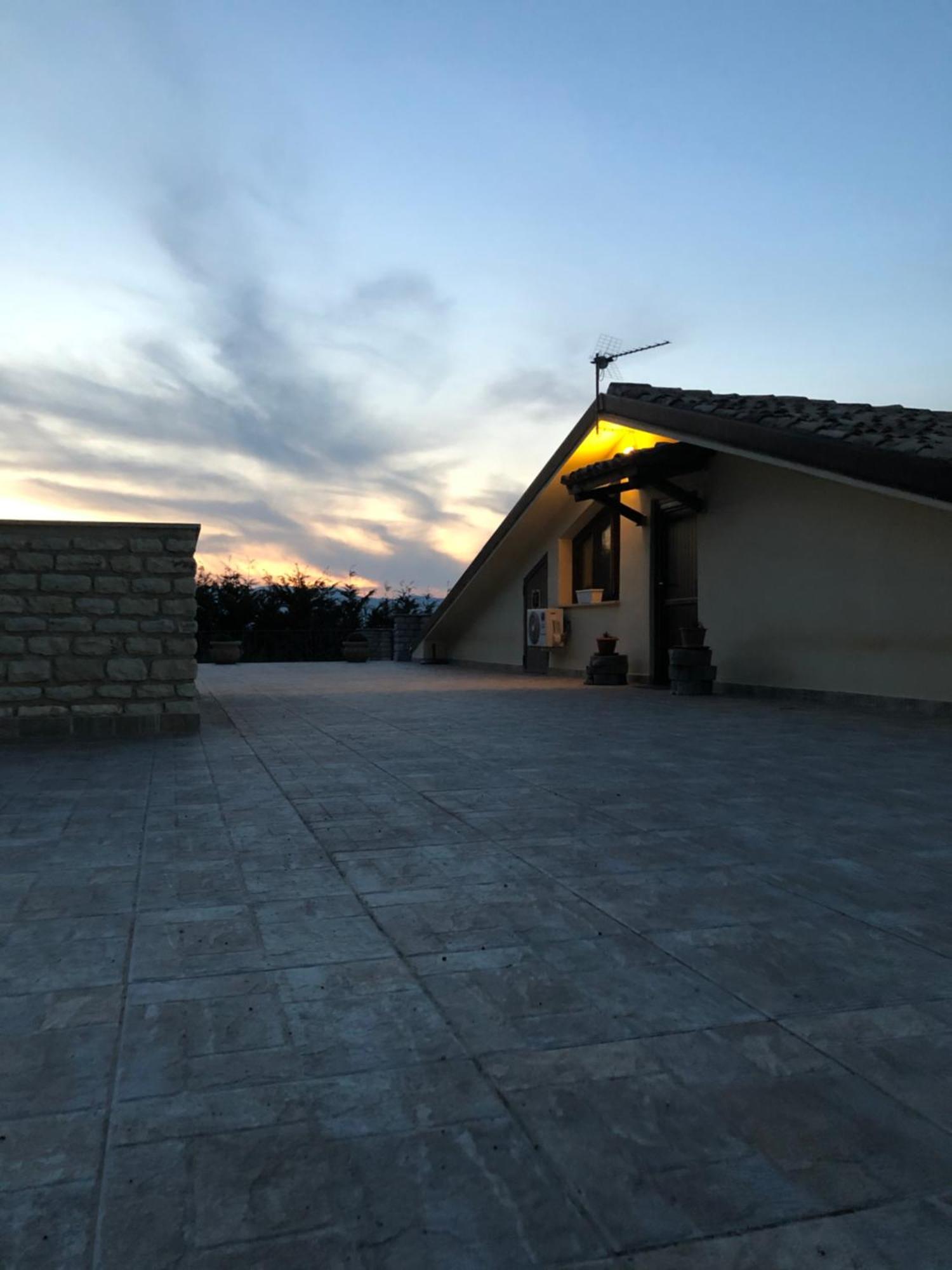 Agriturismo Serra Moneta Santo Stefano Quisquina 外观 照片